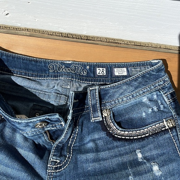 Miss Me mid rise boot cut size 28/34 - Picture 3 of 6